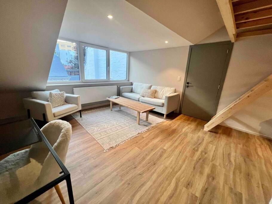 Maison Avec 4 & Rooftop En Plein Centre - Place Saint Paul *