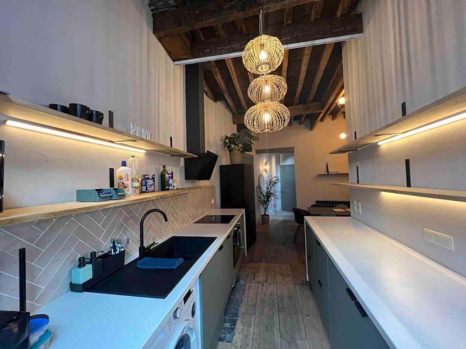 Maison Avec 4 & Rooftop En Plein Centre - Place Saint Paul Luik