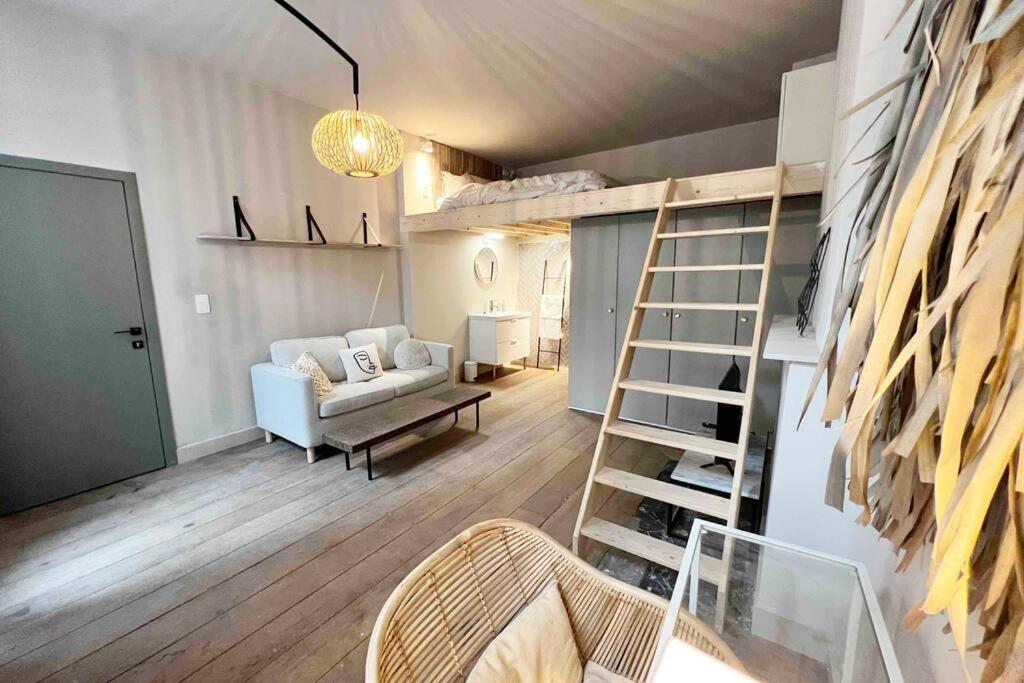 Vakantiehuis Maison Avec 4 & Rooftop En Plein Centre - Place Saint Paul