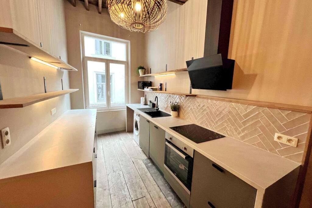 Vakantiehuis Maison Avec 4 & Rooftop En Plein Centre - Place Saint Paul Luik